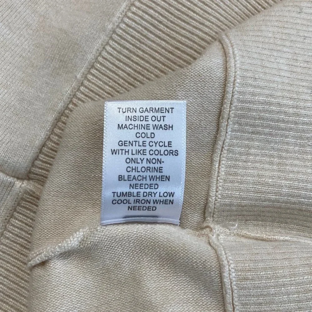 Max Studio Soft Long-Sleeve Sweater Size Small